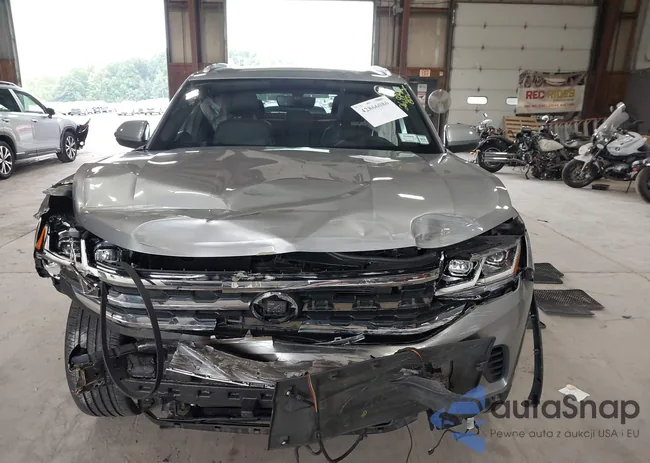 1V2KC2CA3PC214777: 42866086