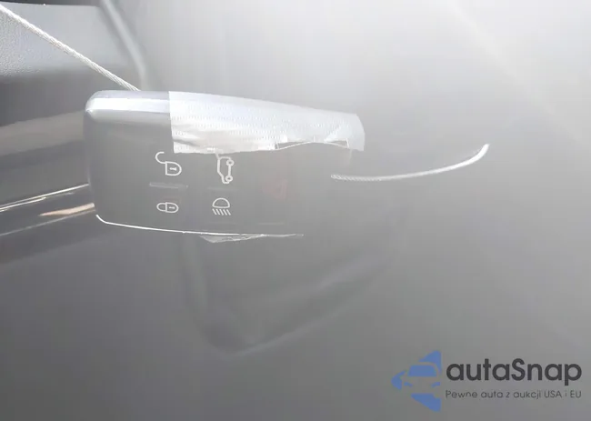 SAL1P9EU8RA172843: 42866100