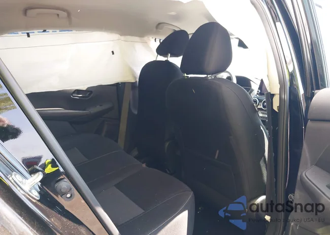 3N1AB8CV0RY366406: 42866108