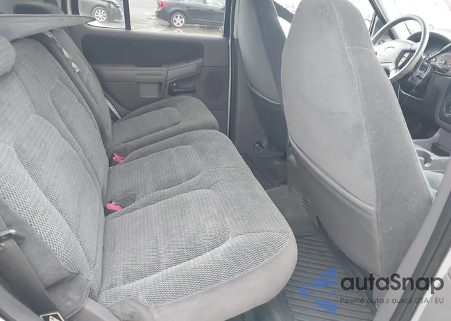 1FMZU73E02UA11180: 42866218