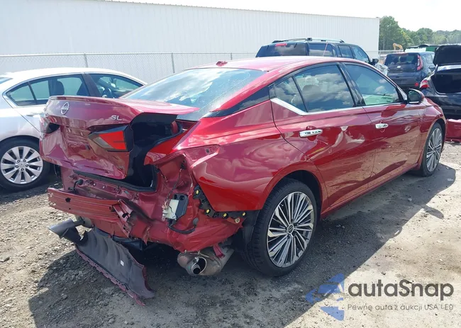 1N4BL4EW9PN307349: 42866321