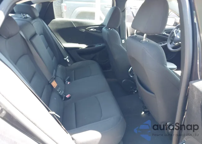 1G1ZD5ST8PF239232: 42866947