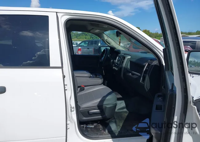 1C6RR7FT0JS307592: 42866989