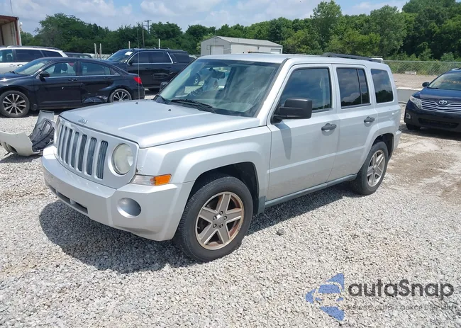 1J8FF28W98D526962: 42867102