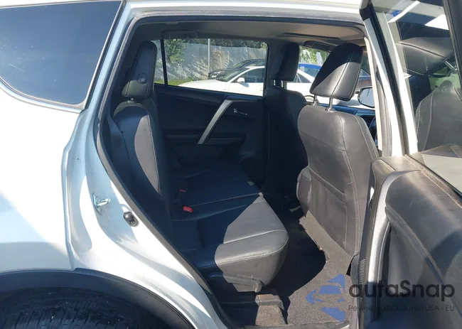 JTMDFREV5FD152477: 42867146