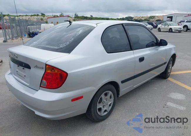 KMHCF35C33U276858: 42867231