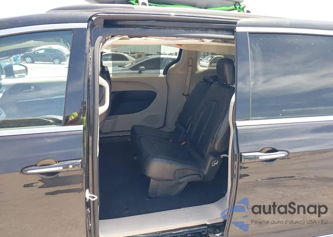 2C4RC1BG5HR730325: 42866443