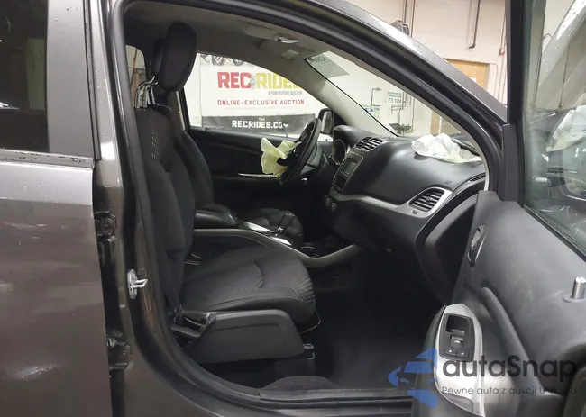 3C4PDDBG3HT512659: 42866742