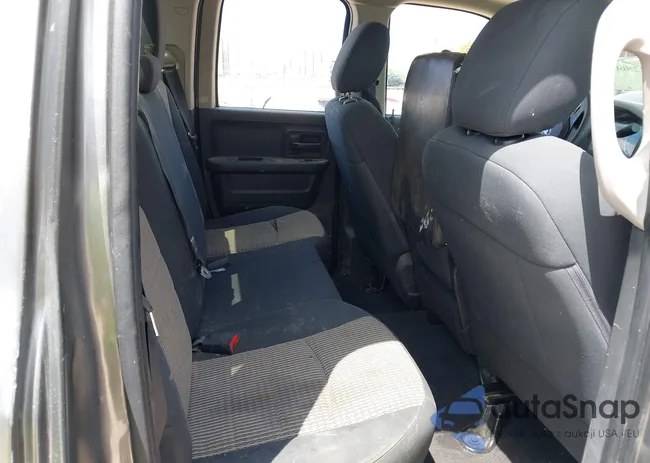 1C6RD6FP2CS242503: 42866809