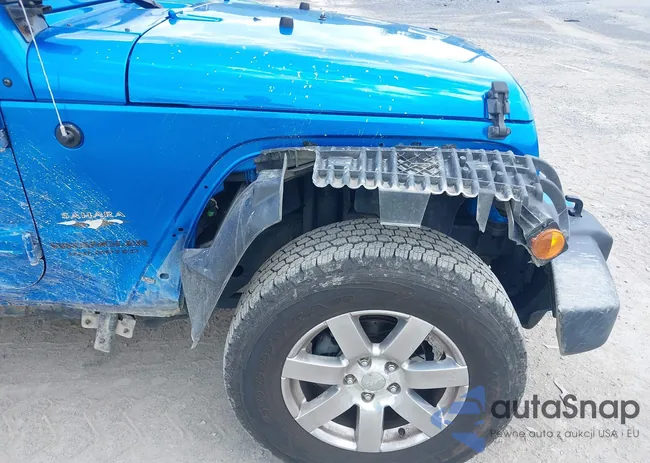 1C4HJWEG4GL243991: 42867954