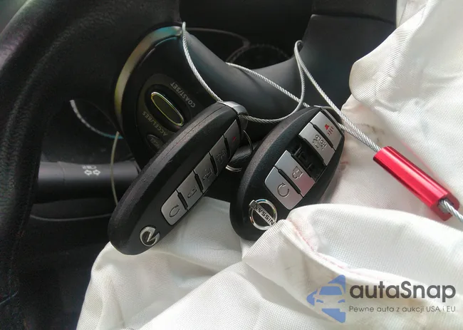 5N1AL0MM5EC528921: 42868085