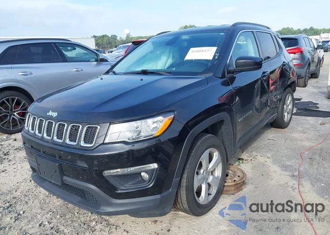 3C4NJDBBXLT252452: 42868157