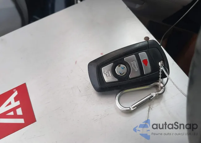 WBAXG5C52DD235073: 42868195