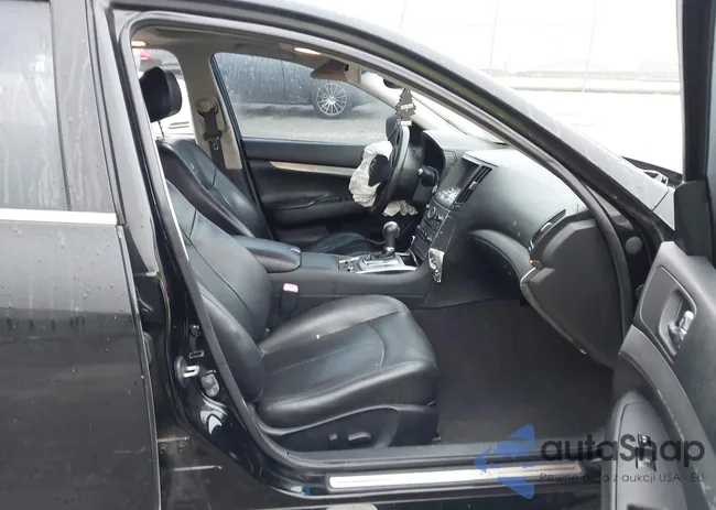 JN1DV6AR9BM651452: 42868220