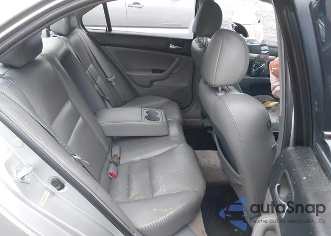 JH4CL96824C031386: 42868232