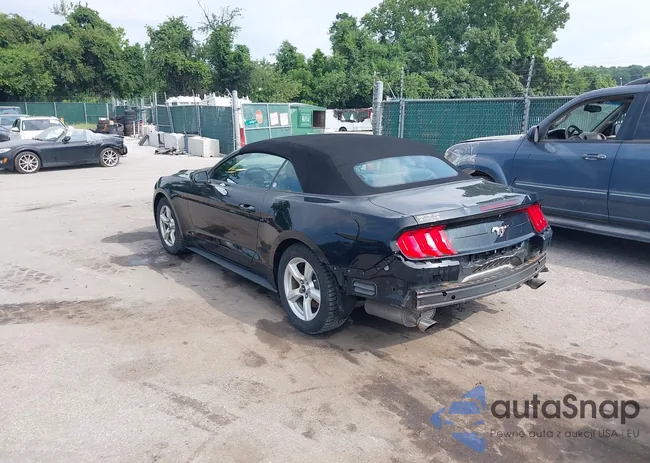 1FATP8UH3J5175022: 42868301