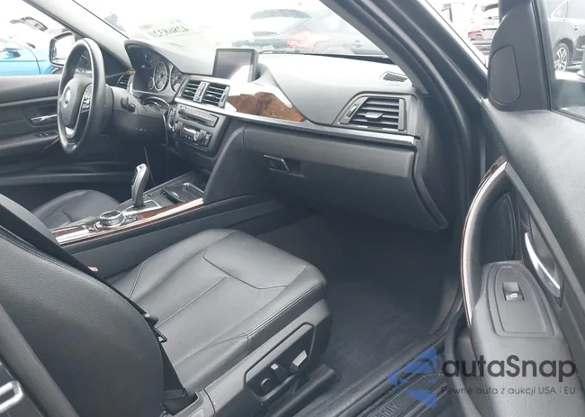 WBA3B5G54ENS09285: 42868320