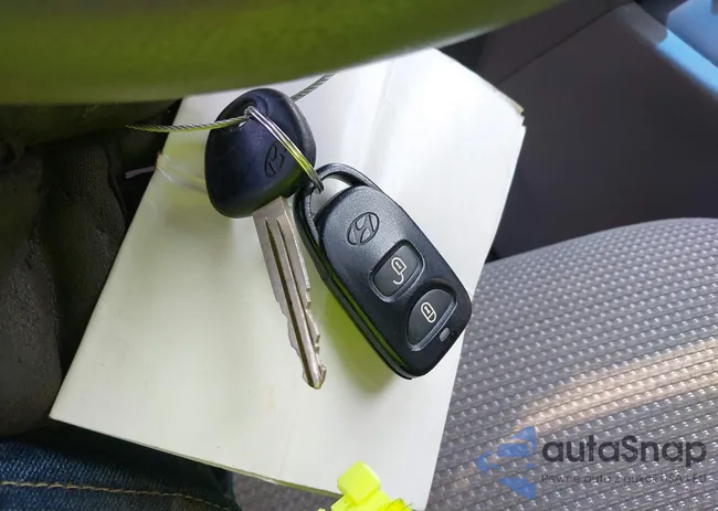 KM8JM12B27U647396: 42867416