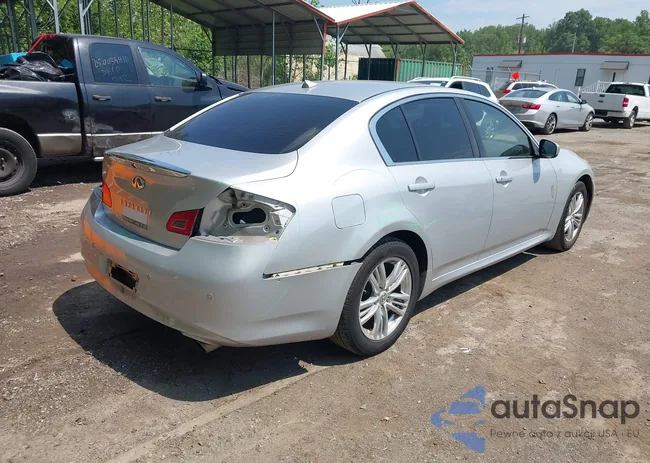 JN1CV6AR7DM353397: 42867592