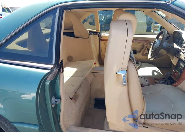 WDBFA68F4YF190542: 42867594