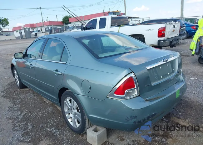 3FAFP08166R147635: 42867639