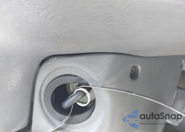 KM8SC73D84U761733: 42867724