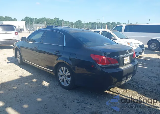 4T1BK3DB3BU404935: 42867729