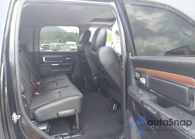 3C6UR5NL7JG190522: 42868894