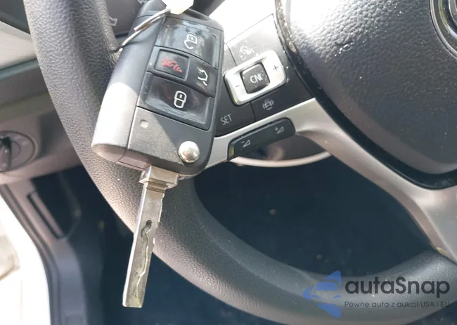 3VWC57BU0KM060381: 42868408