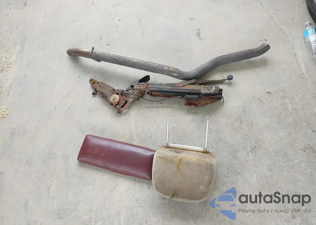 2MEFM75W5YX704324: 42868536