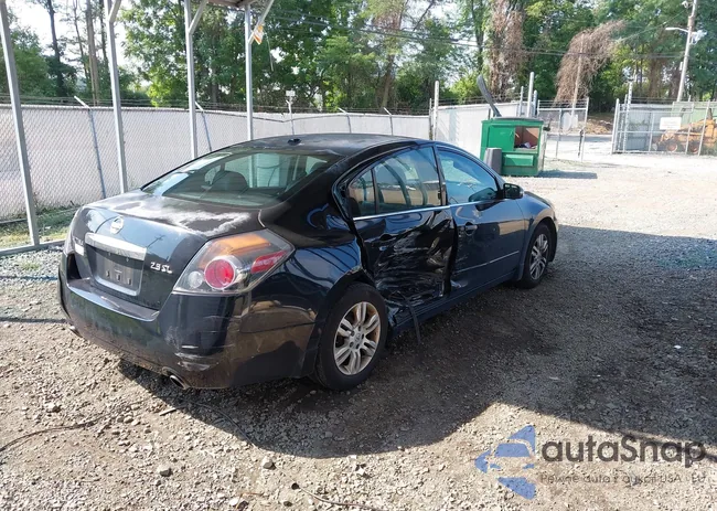 1N4AL2AP0BN515787: 42868663