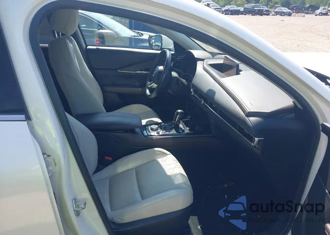 3MVDMBEM8LM127219: 42869871