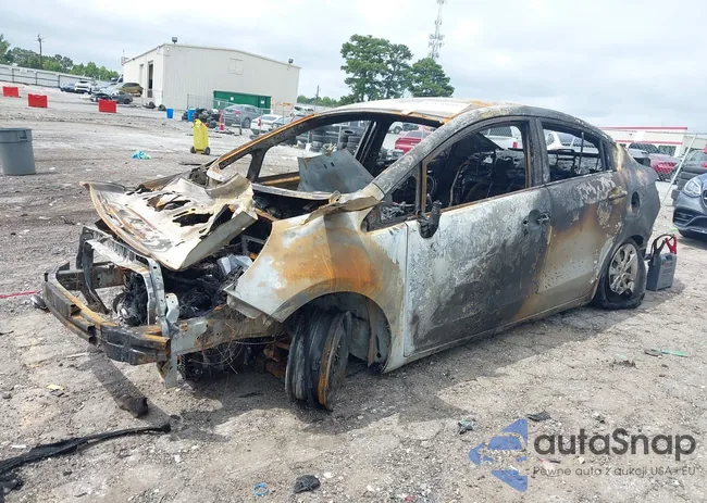 KNADM4A37G6546241: 42870009