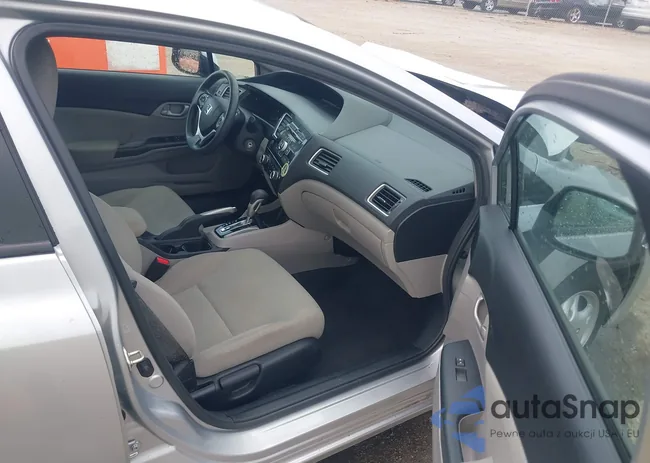 2HGFB2F51DH581322: 42870108