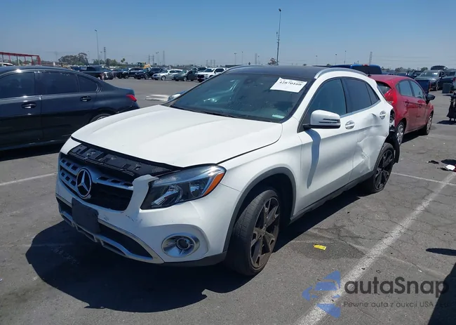 WDCTG4EB5JJ520193: 42870160