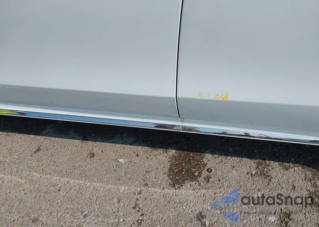 W1KLF4HB5RA081843: 42870178