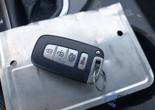 KNAGM4AD3B5001948: 42870185