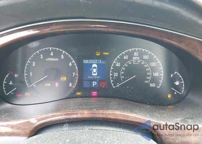 KMHGC4DEXBU117286: 42869517