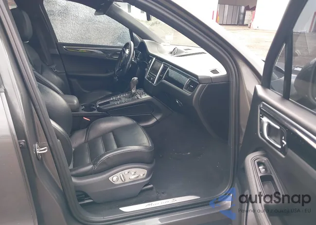 WP1AB2A58FLB54904: 42869664