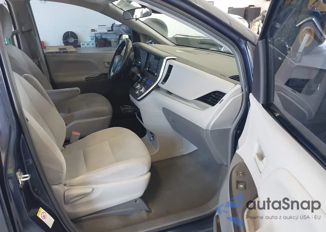 5TDZZ3DCXJS907985: 42869767