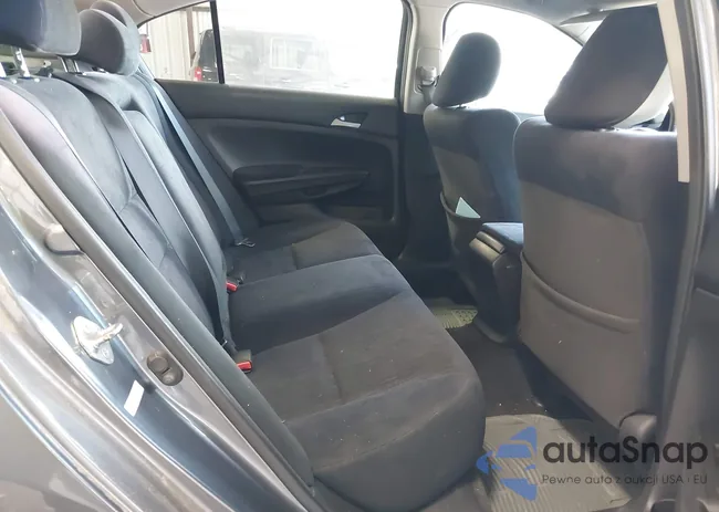 1HGCP2F43BA124891: 42870787