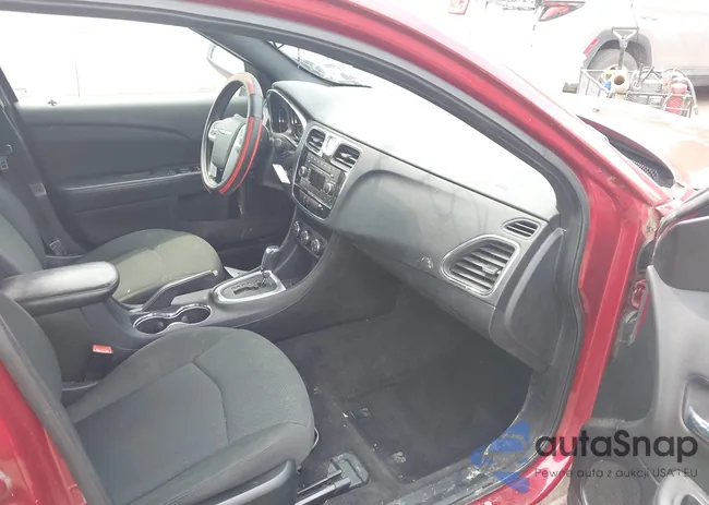 1C3CCBBB5CN180747: 42871006