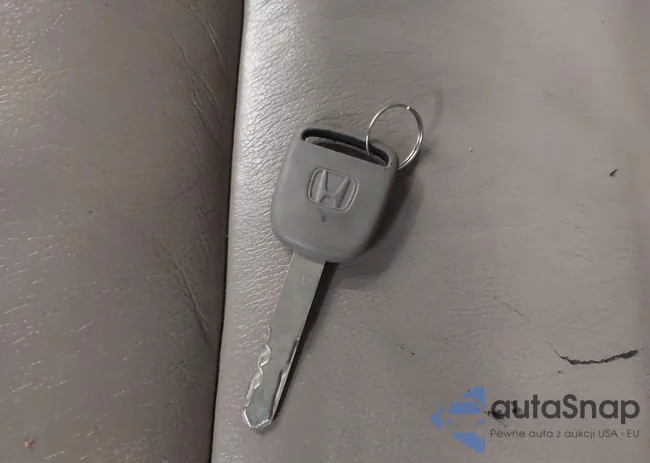 5J6RM4H75DL040142: 42871230