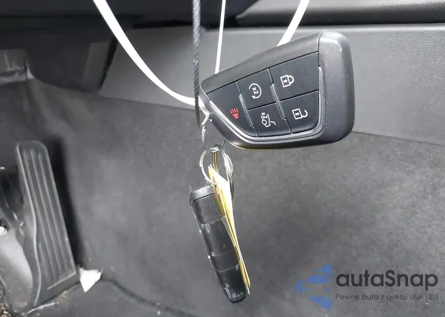 1G6DB5RK3R0101885: 42871328