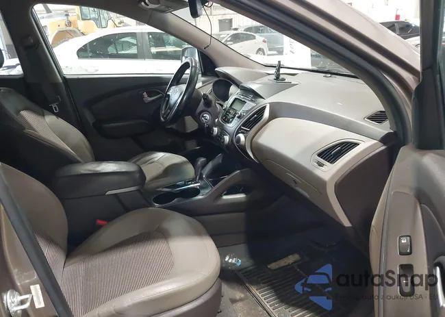 KM8JU3AC7CU345473: 42870461