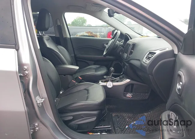 3C4NJDBB8KT656459: 42870708