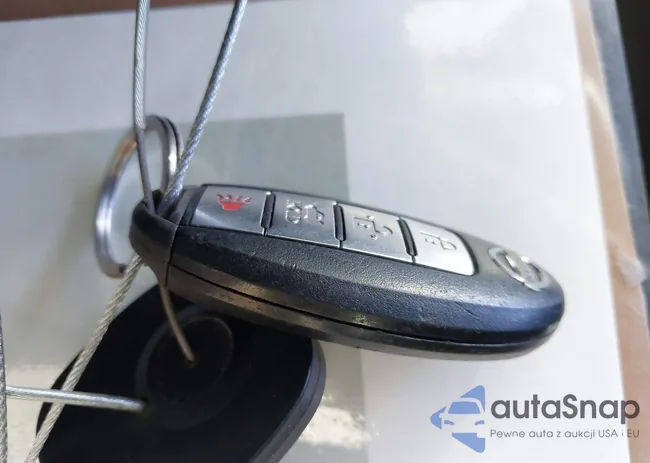 3N1AB7AP3JL650144: 42871785