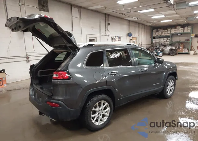 1C4PJMCS7FW794646: 42871730