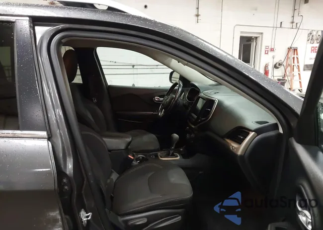 1C4PJMCS7FW794646: 42871730