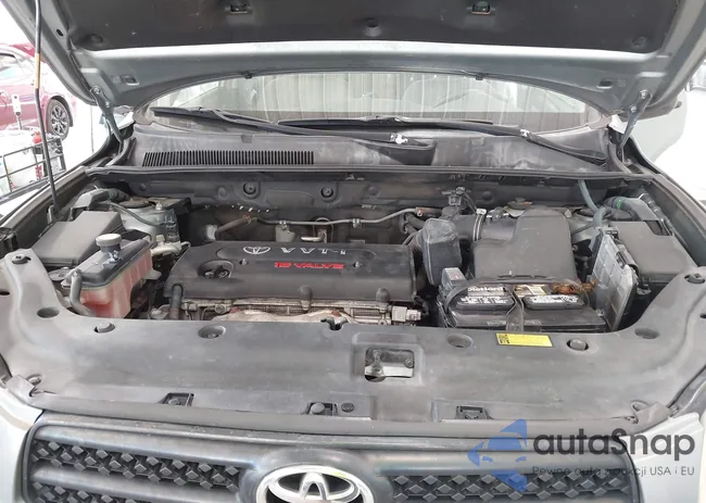 JTMZD33V285083949: 42872812